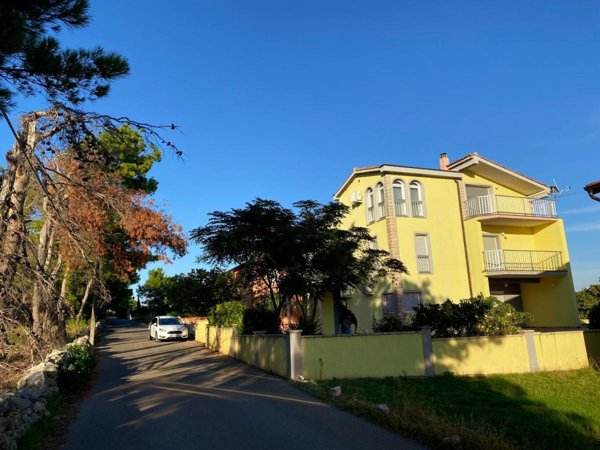 Villa Mena فير المظهر الخارجي الصورة